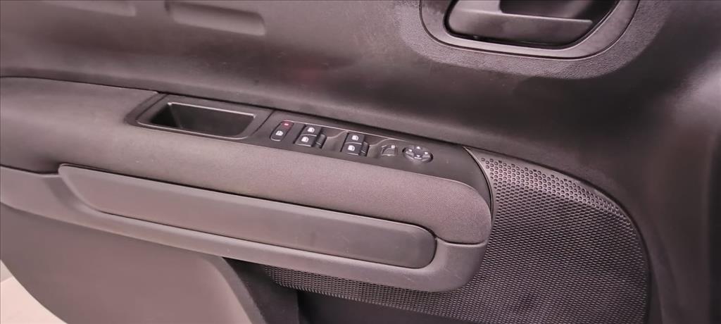 C4 CACTUS 1.6 VTI 120 FLEX LIVE EAT69