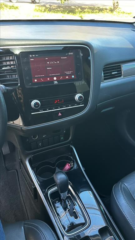 OUTLANDER 2.0 MIVEC GASOLINA HPE AUTOMÁTICO6