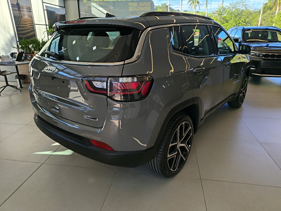 COMPASS 1.3 T270 TURBO FLEX LONGITUDE AT62