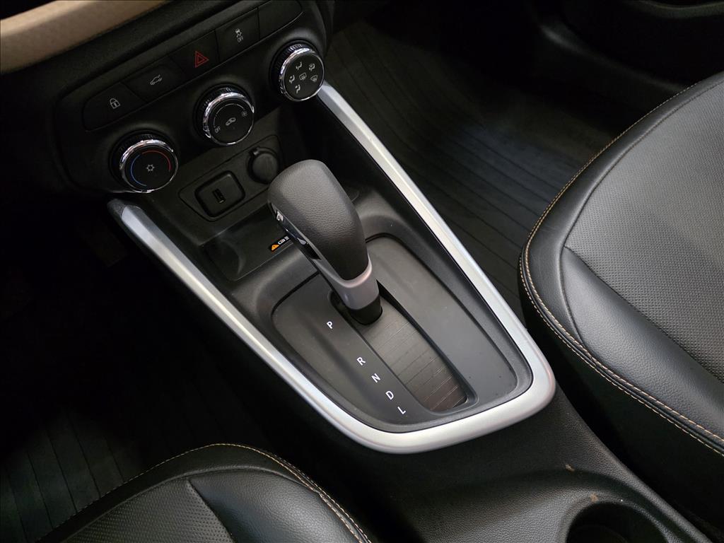 ONIX 1.0 TURBO FLEX PREMIER AUTOMÁTICO11