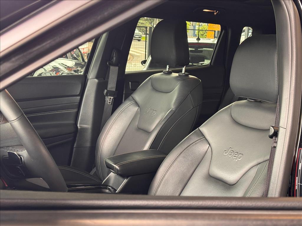 COMPASS 1.3 T270 TURBO FLEX LIMITED AT67