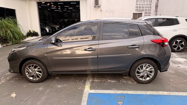 Toyota-YARIS-1.5 16V FLEX XS MULTIDRIVE