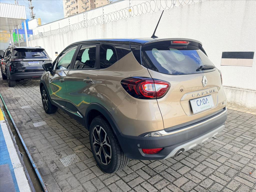 Renault-CAPTUR-1.3 TCE FLEX ICONIC X-TRONIC