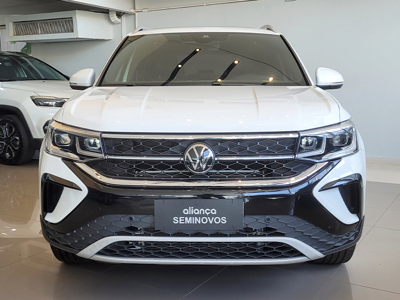 TAOS 1.4 250 TSI TOTAL FLEX HIGHLINE AUTOMÁTICO1