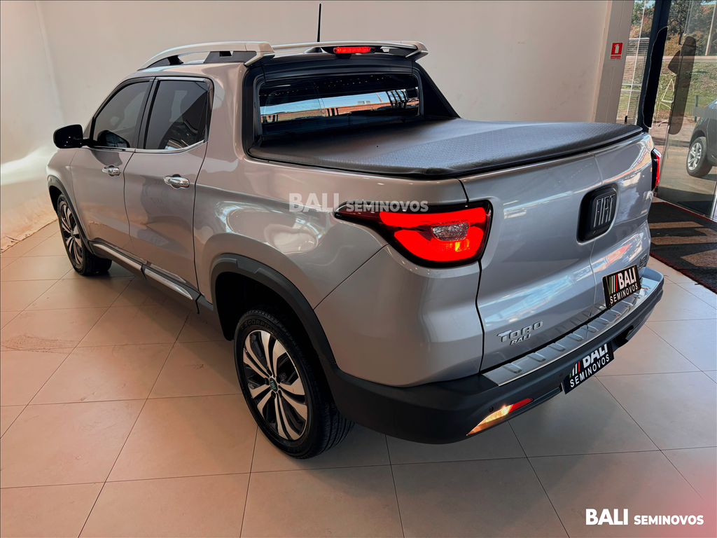 TORO 2.0 16V TURBO DIESEL VOLCANO 4WD AT97