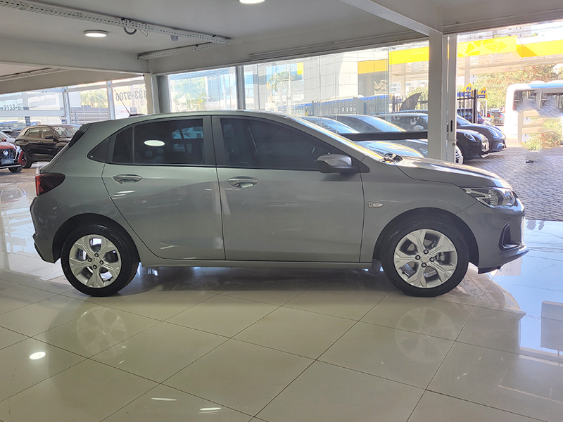 ONIX 1.0 TURBO FLEX LTZ AUTOMÁTICO