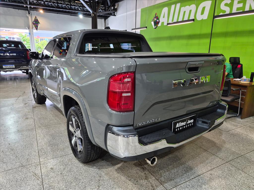 RAMPAGE 2.0 TURBO DIESEL LARAMIE 4X4 AUTOMÁTICO6