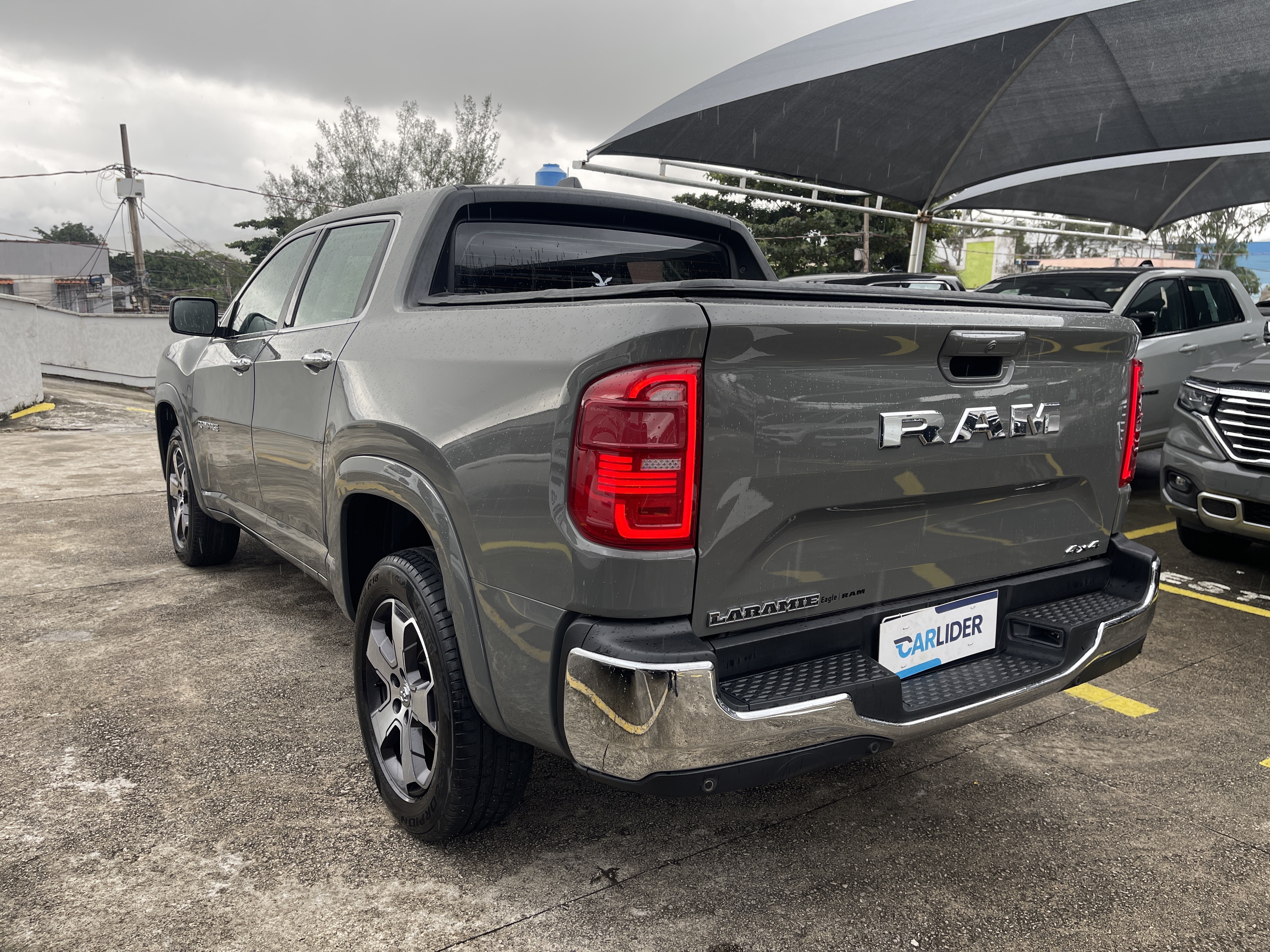 RAMPAGE 2.0 TURBO DIESEL LARAMIE 4X4 AUTOMÁTICO4