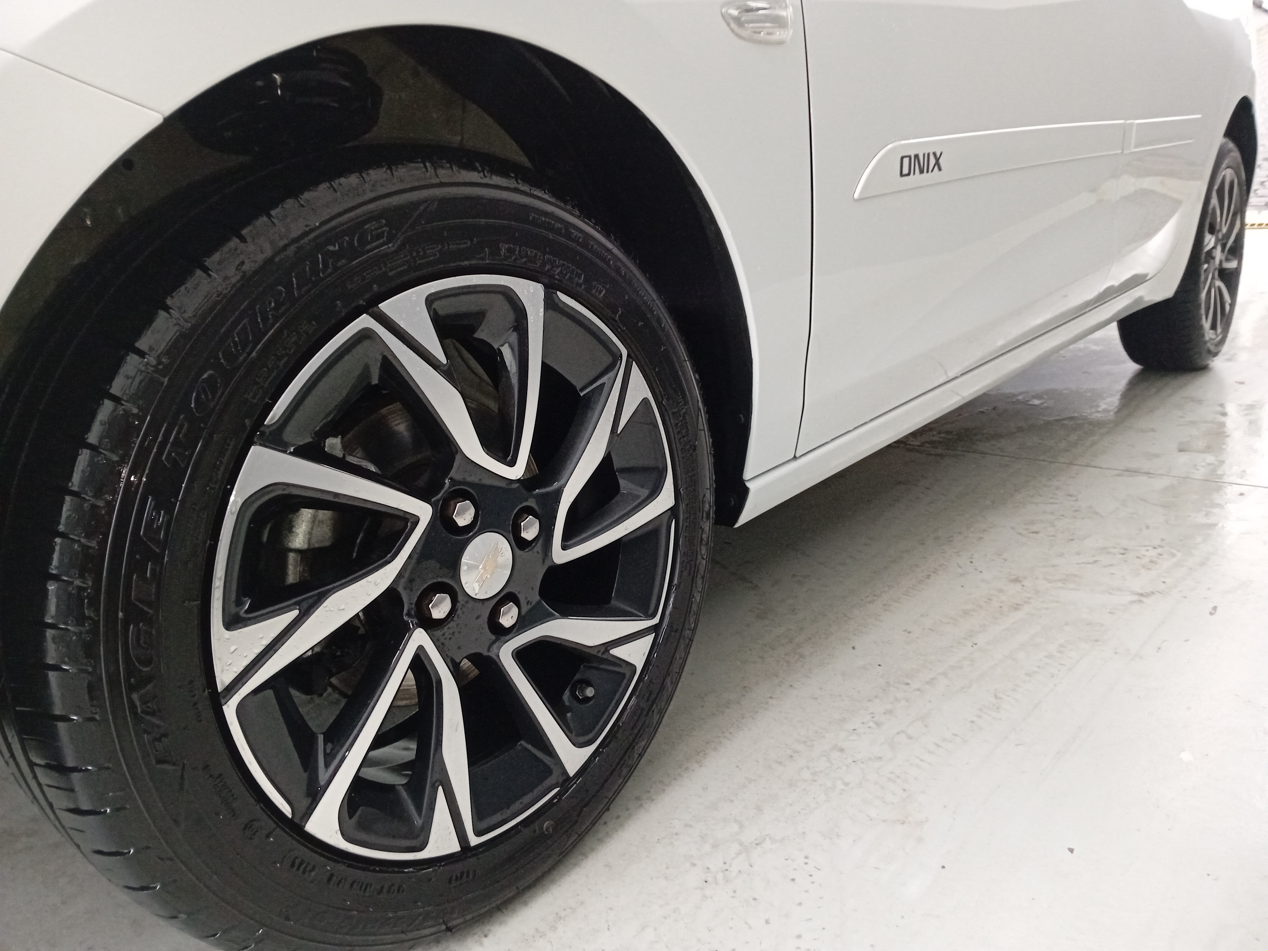 ONIX 1.0 TURBO FLEX PREMIER AUTOMÁTICO19