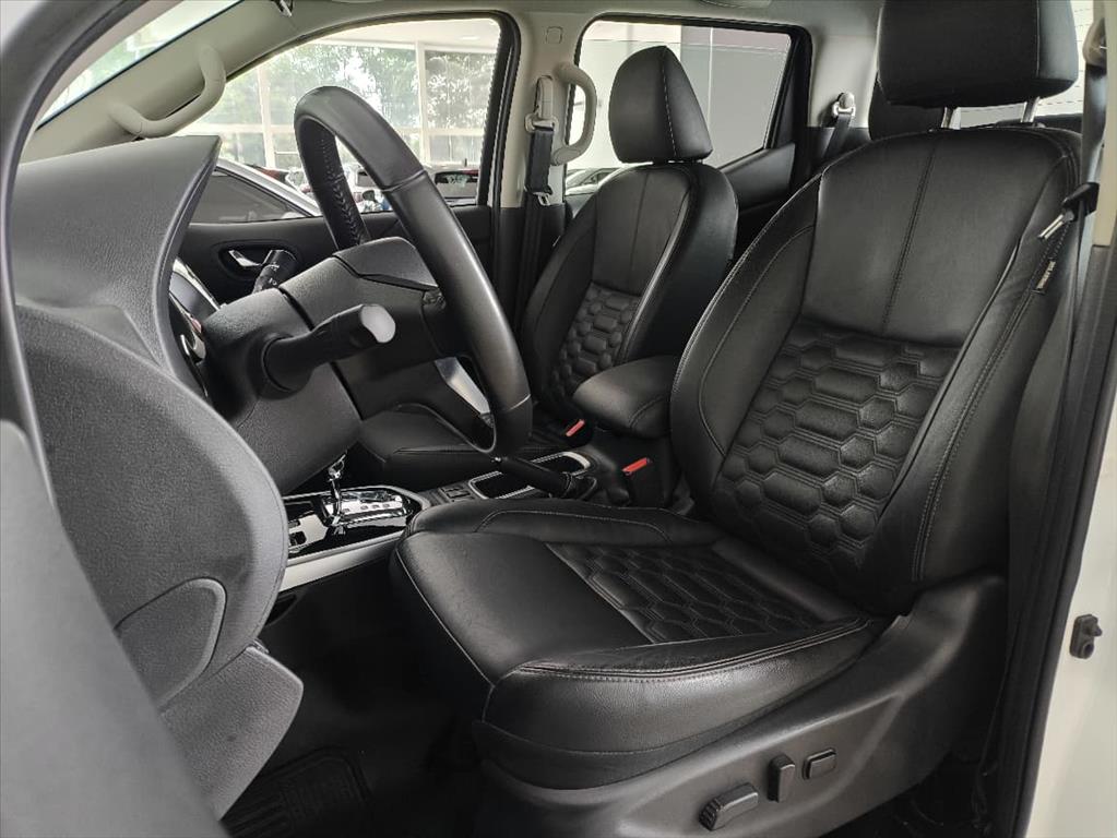 FRONTIER 2.3 16V TURBO DIESEL XE CD 4X4 AUTOMÁTICO4