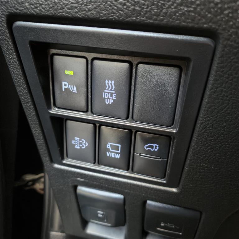 HILUX SW4 2.8 D-4D TURBO DIESEL SRX 7L 4X4 AUTOMÁTICO10