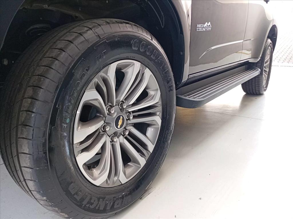 TRAILBLAZER 2.8 16V TURBO DIESEL HIGH COUNTRY 7L 4X4 AUTOMÁTICO16