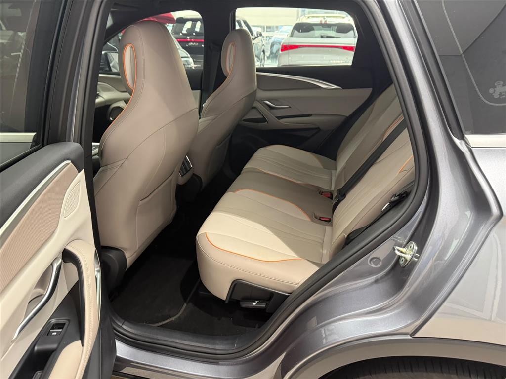 SONG PRO 1.5 DM-I HÍBRIDO GS AUTOMÁTICO11