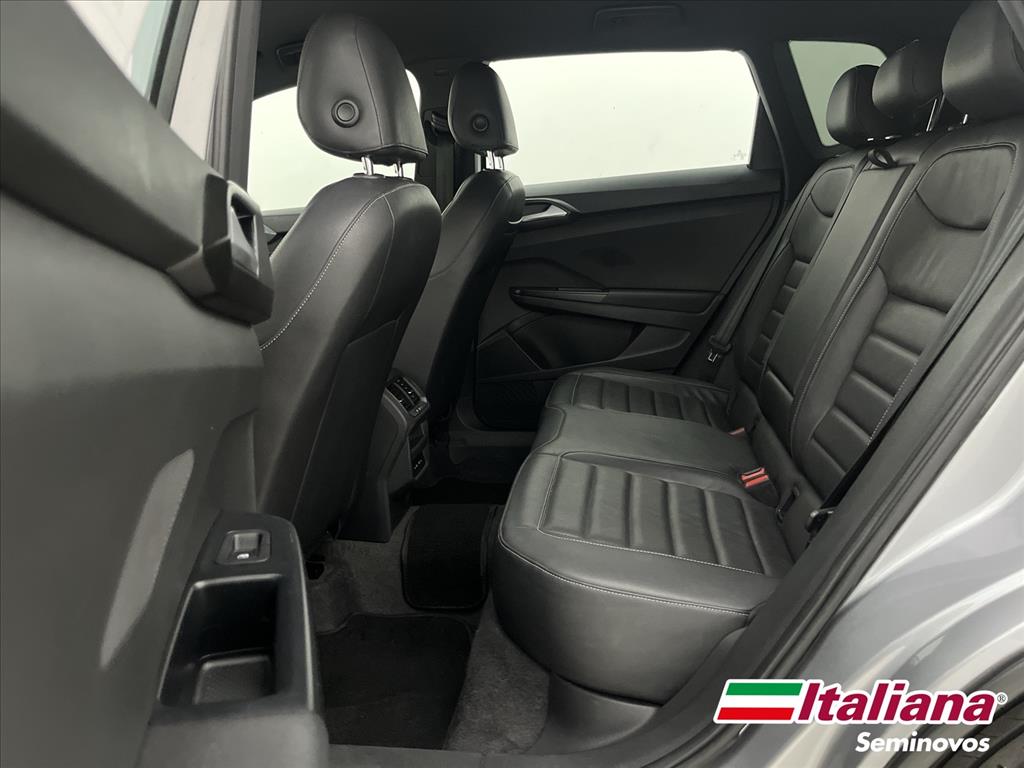 TAOS 1.4 250 TSI TOTAL FLEX HIGHLINE AUTOMÁTICO13