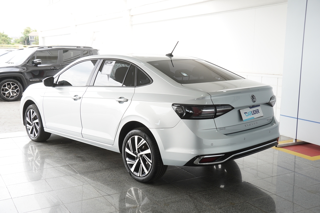 VIRTUS 1.0 200 TSI HIGHLINE AUTOMÁTICO5