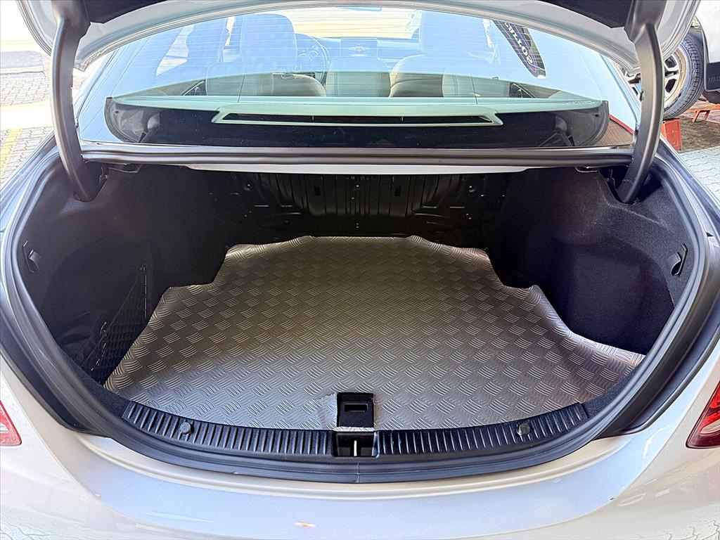 MERCEDES-BENZ C 180 1.6 CGI EXCLUSIVE 16V TURBO GASOLINA 4P AUTOMÁTICO
