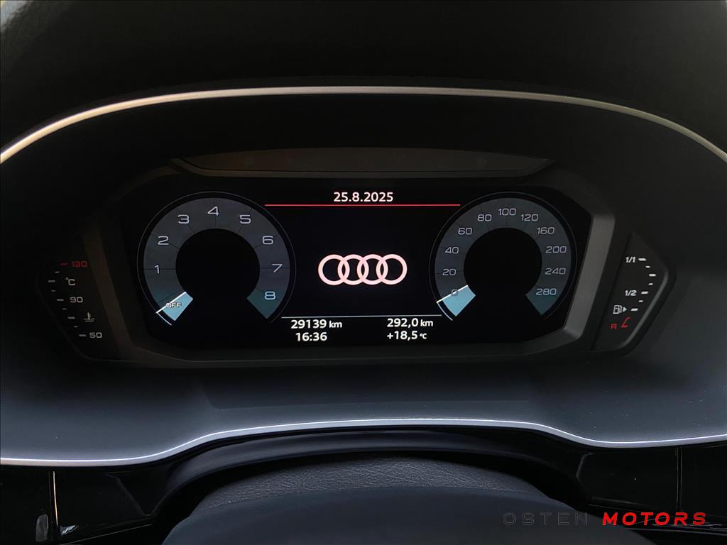 AUDI-Q3-2.0 40 TFSI GASOLINA PERFORMANCE BLACK QUATTRO TIPTRONIC