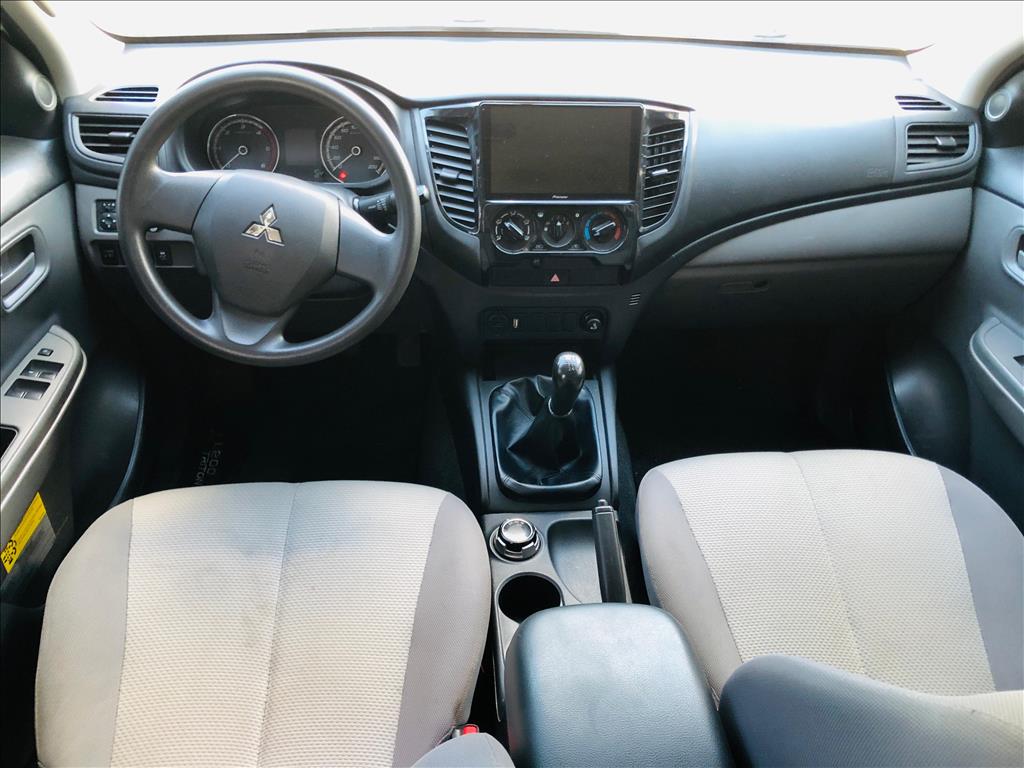 L200 TRITON 2.4 16V TURBO DIESEL GL CD 4X4 MANUAL10