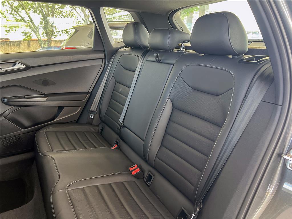 TAOS 1.4 250 TSI TOTAL FLEX HIGHLINE AUTOMÁTICO17