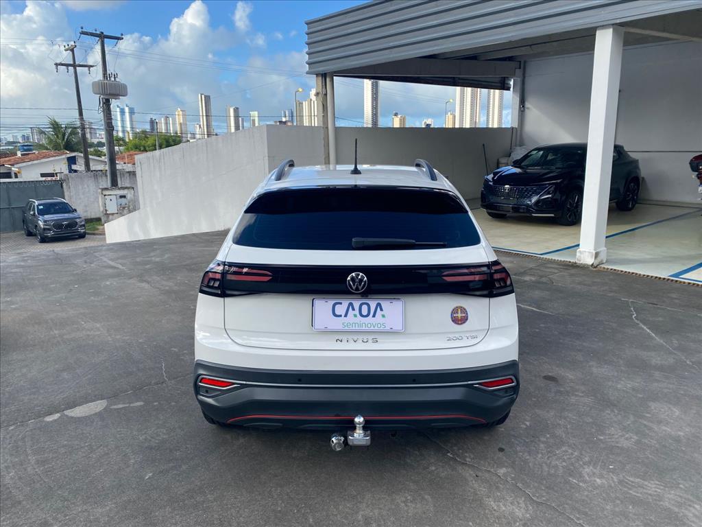 Volkswagen-NIVUS-1.0 200 TSI TOTAL FLEX COMFORTLINE AUTOMÁTICO