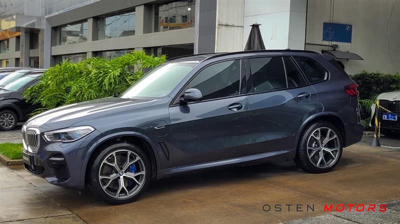 BMW-X5-3.0 I6 TURBO HÍBRIDO XDRIVE45E M SPORT AUTOMÁTICO