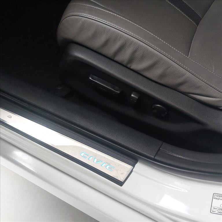 CIVIC 1.5 16V TURBO GASOLINA TOURING 4P CVT17