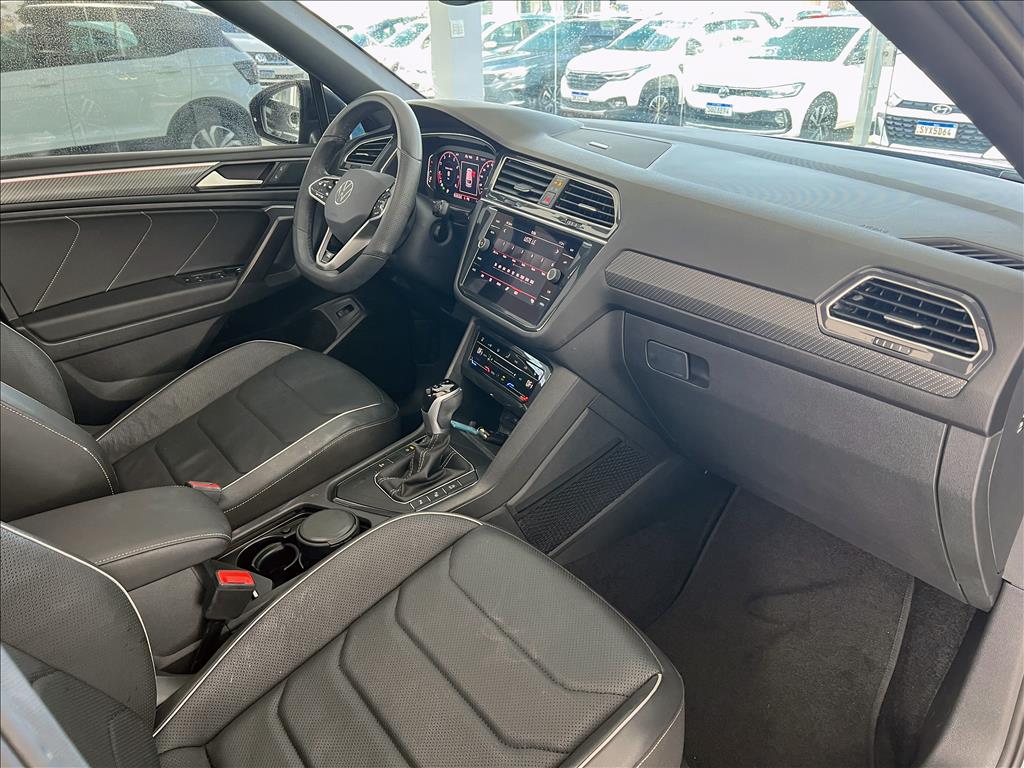TIGUAN 2.0 300 TSI GASOLINA ALLSPACE R-LINE AUTOMÁTICO13