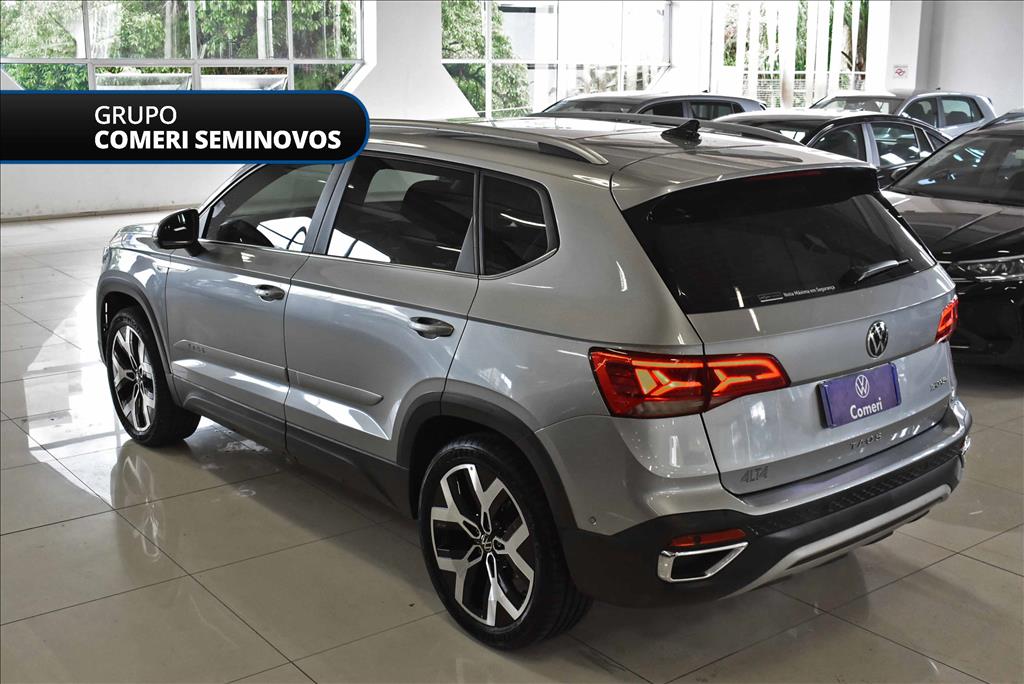 TAOS 1.4 250 TSI TOTAL FLEX HIGHLINE AUTOMÁTICO2