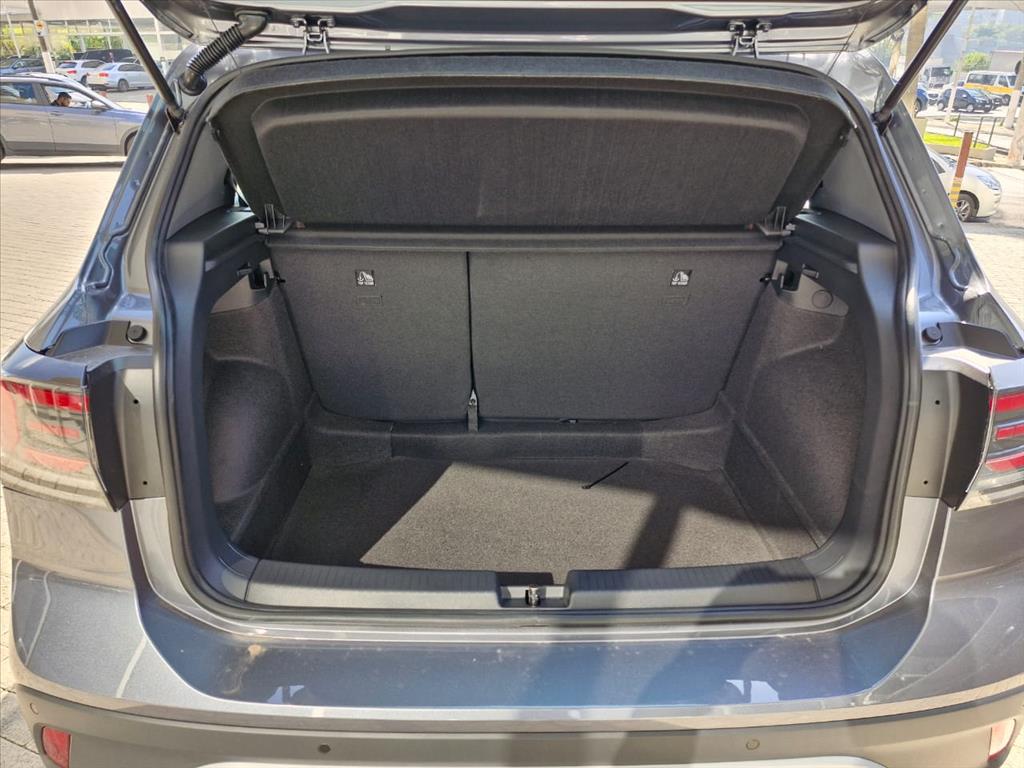 T-CROSS 1.0 200 TSI TOTAL FLEX AUTOMÁTICO10