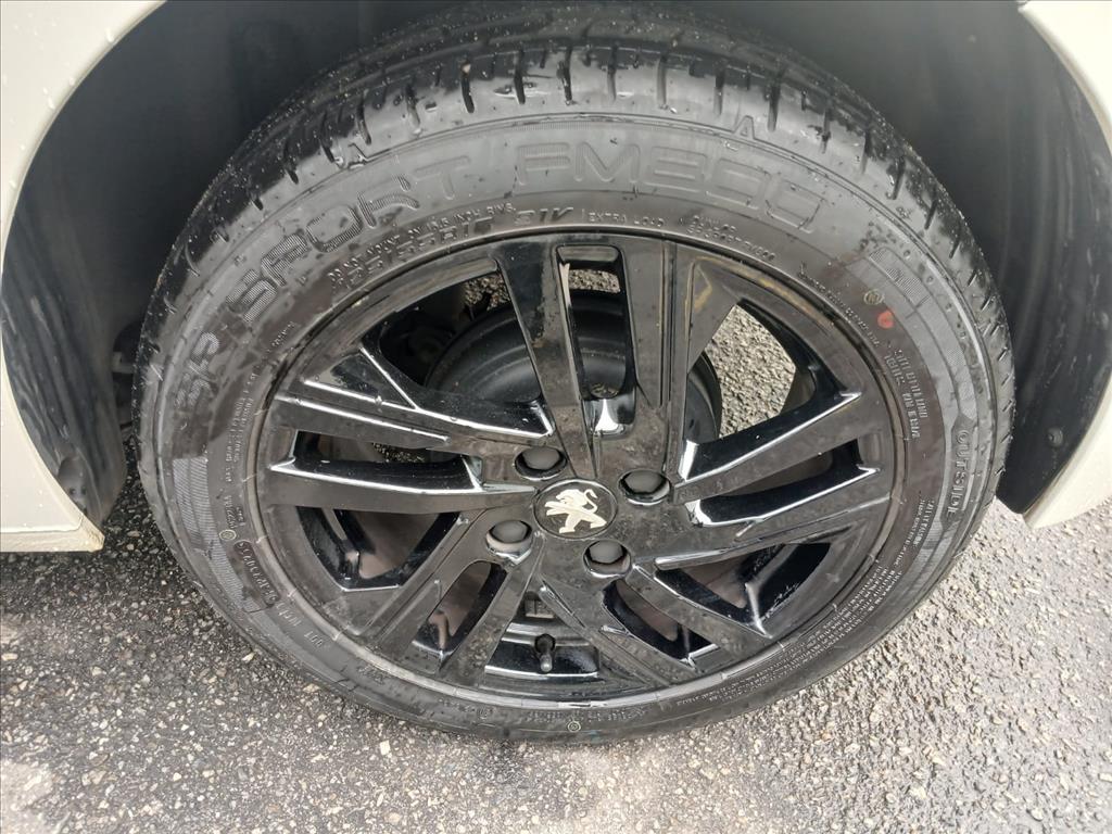 208 1.0 FIREFLY FLEX STYLE MANUAL4