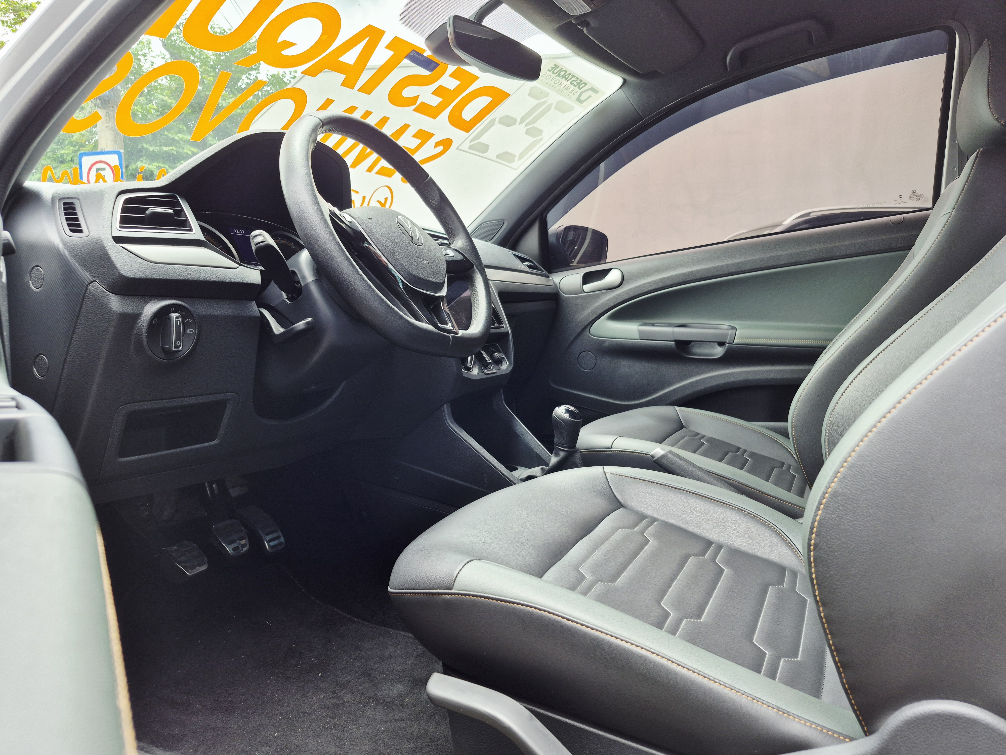 Foto ilustrativa do carro