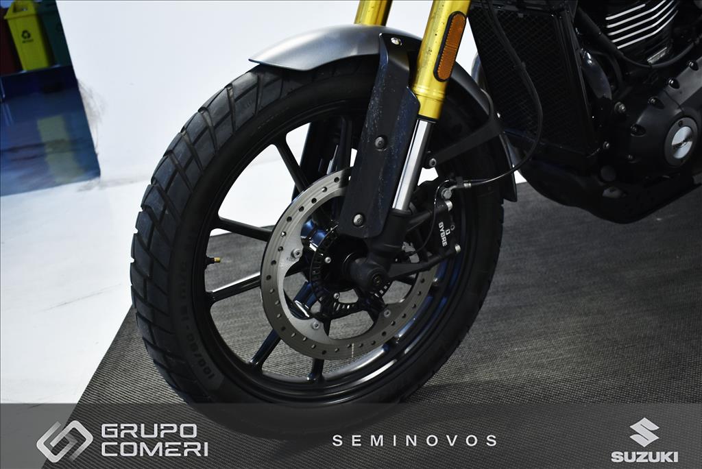 SCRAMBLER 400 X15