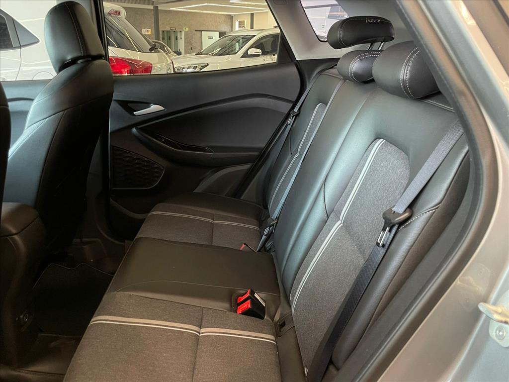 TRACKER 1.0 TURBO FLEX LTZ AUTOMÁTICO11