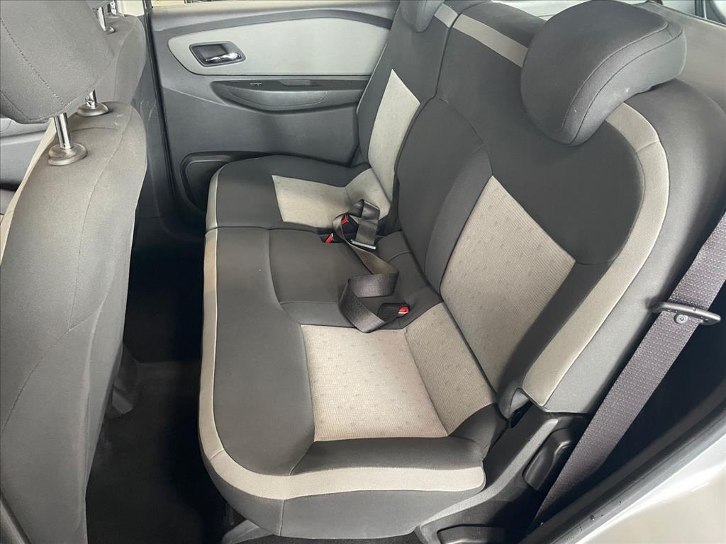 GM - Chevrolet-SPIN-1.8 LT 8V FLEX 4P AUTOMÁTICO