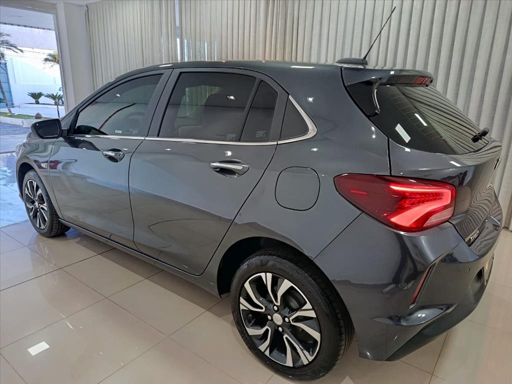 ONIX 1.0 TURBO FLEX PREMIER AUTOMÁTICO5