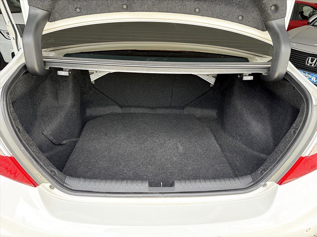 Honda Civic - 2.0 LXR 16V FLEX 4P AUTOMÁTICO