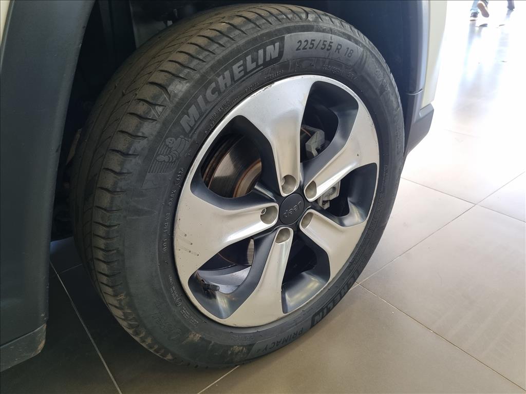 COMPASS 2.0 16V FLEX SPORT AUTOMÁTICO