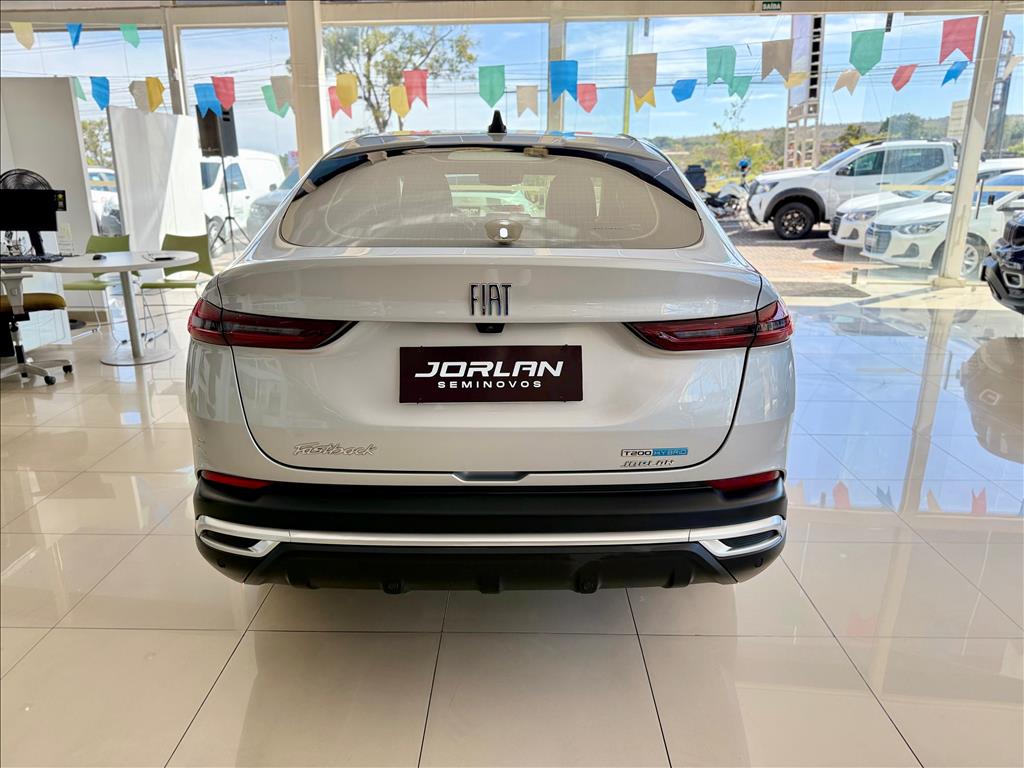FASTBACK 1.0 TURBO 200 HYBRID AUDACE CVT1