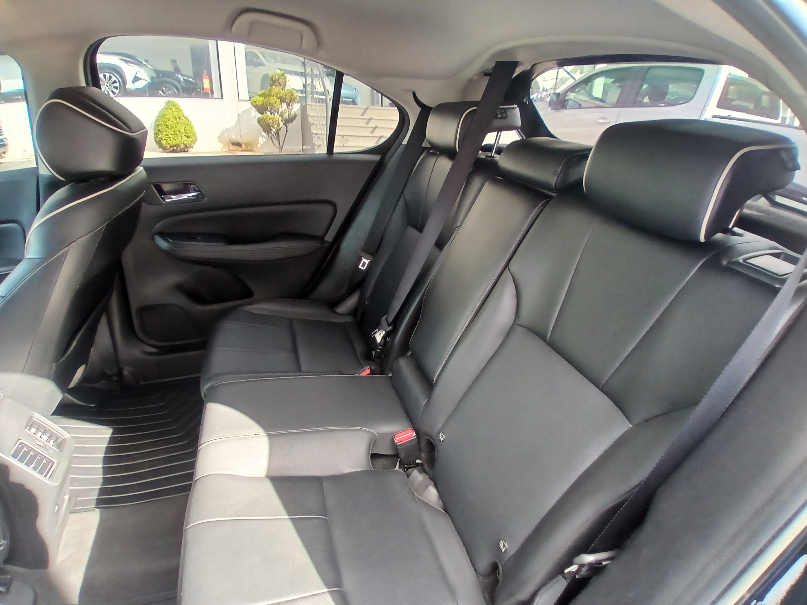 CITY 1.5 i-VTEC FLEX HATCH TOURING CVT6