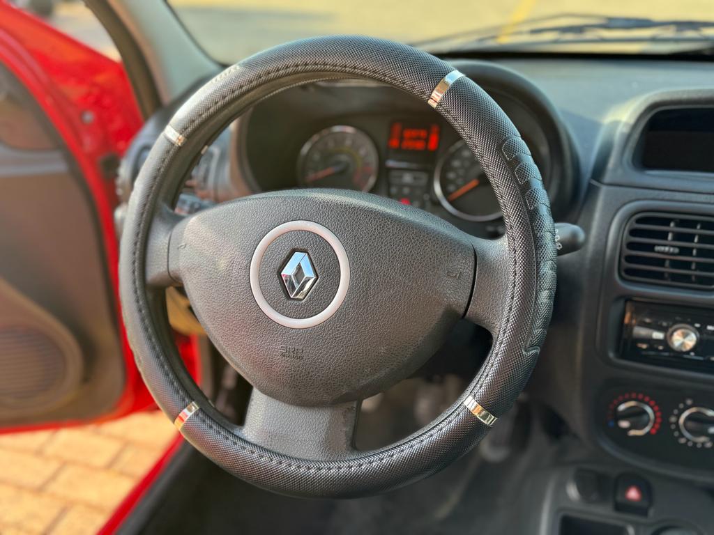 CLIO 1.0 EXPRESSION 16V FLEX 4P MANUAL CLIO 1.0 EXPRESSION 16V FLEX 4P MANUAL