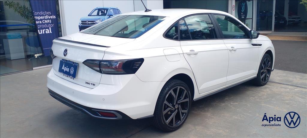 VIRTUS 1.4 250 TSI EXCLUSIVE AUTOMÁTICO5