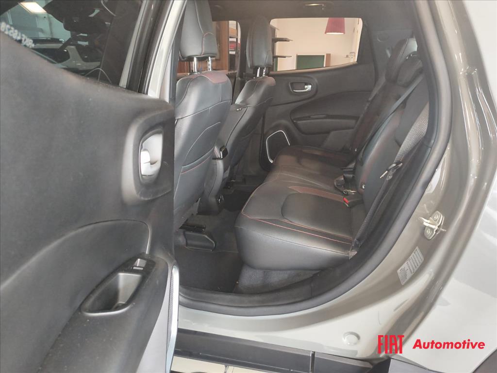 TORO 2.0 16V TURBO DIESEL ULTRA 4WD AT99