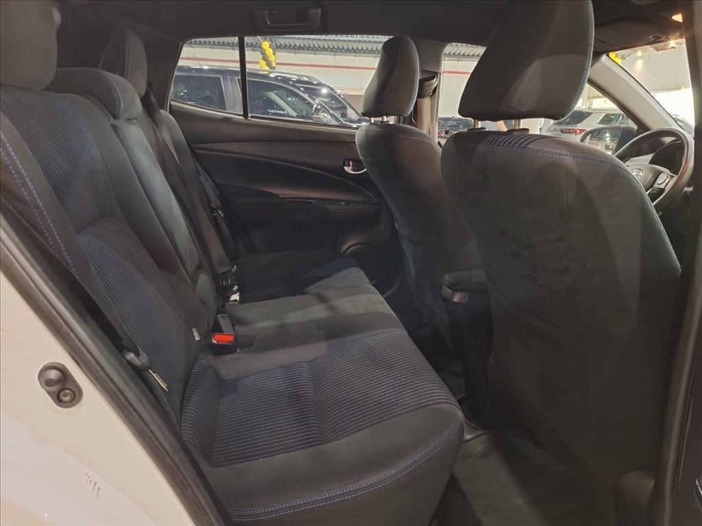 YARIS 1.5 16V FLEX XL PLUS CONNECT MULTIDRIVE13