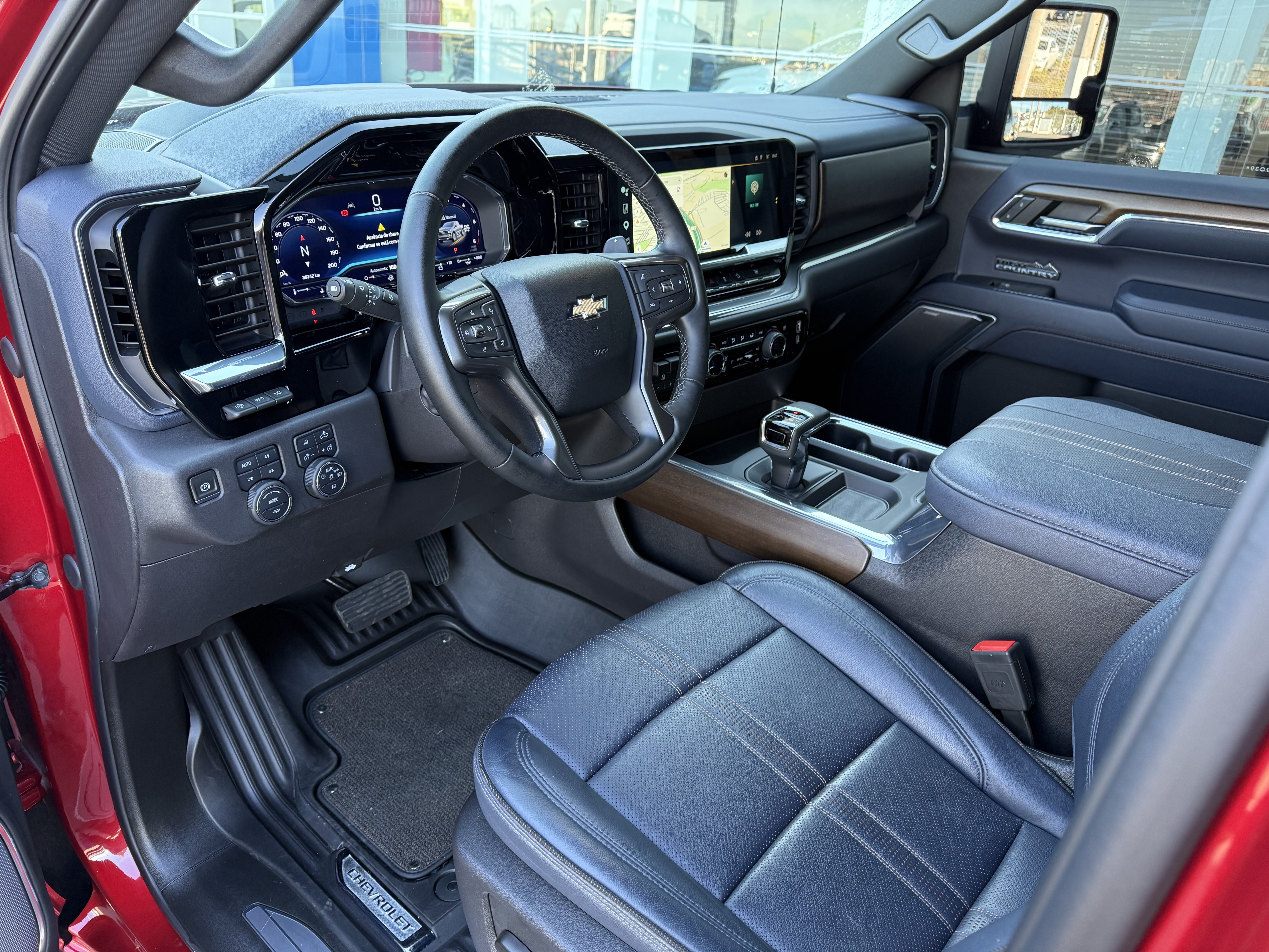 SILVERADO 5.3 V8 GASOLINA 1500 HIGH COUNTRY 4X4 AUTOMÁTICO6