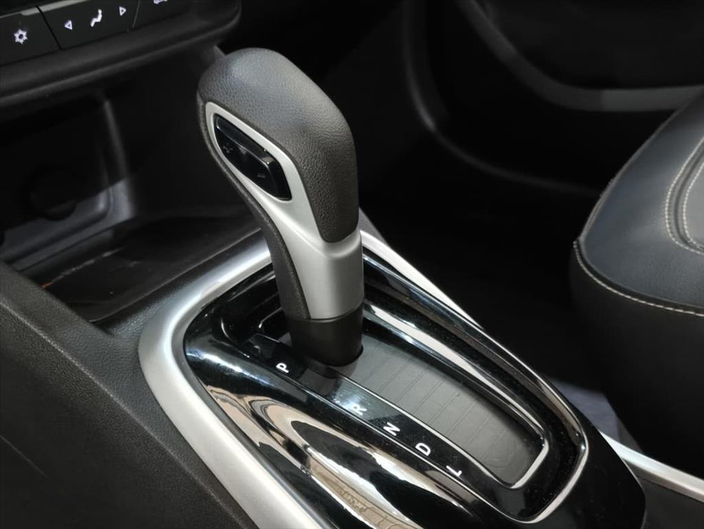 TRACKER 1.2 TURBO FLEX PREMIER AUTOMÁTICO11