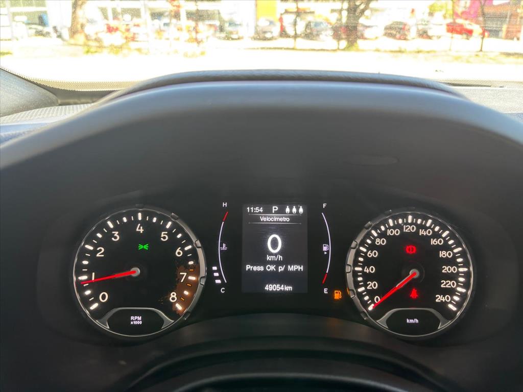RENEGADE 1.8 16V FLEX SPORT 4P AUTOMÁTICO9