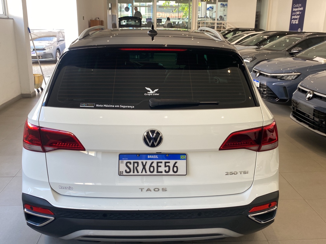 TAOS 1.4 250 TSI TOTAL FLEX HIGHLINE AUTOMÁTICO4