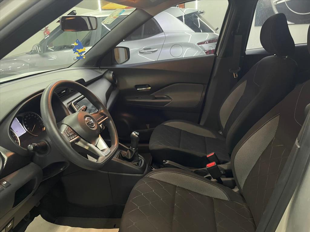 KICKS 1.6 16V FLEXSTART S 4P MANUAL6