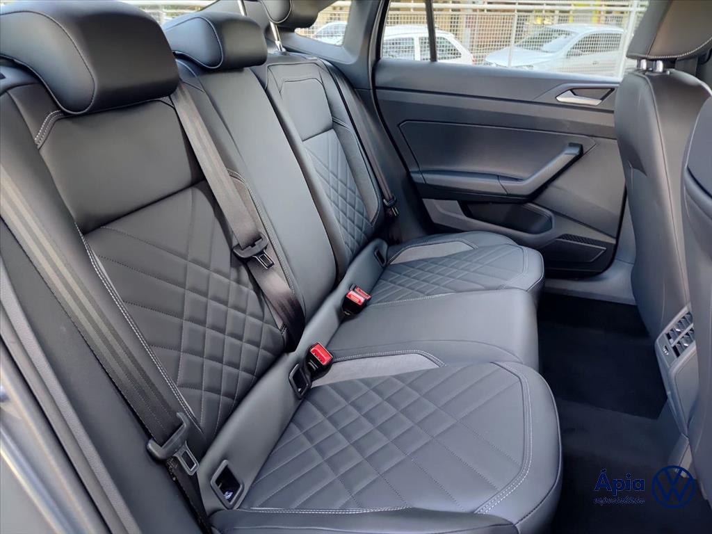 VIRTUS 1.4 250 TSI EXCLUSIVE AUTOMÁTICO11