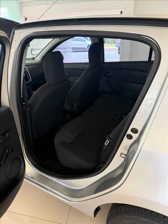 SANDERO 1.0 12V SCE FLEX AUTHENTIQUE MANUAL6